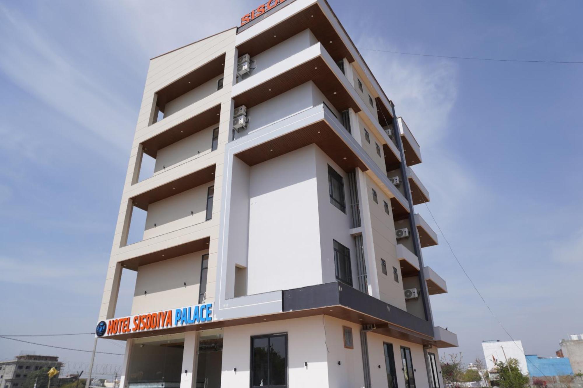 Hotel Sisodiya Palace Khatu Экстерьер фото